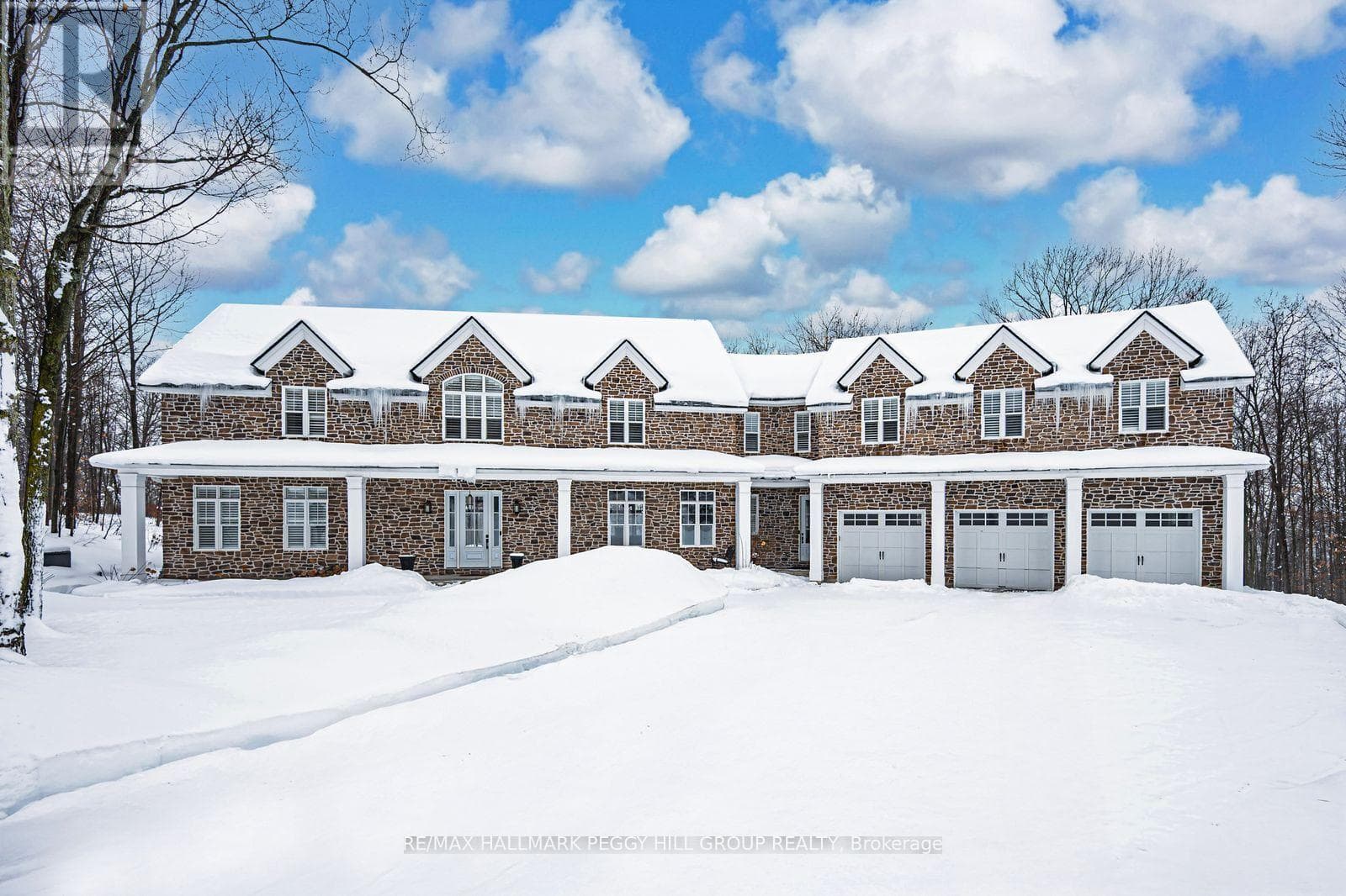 16 HERON BOULEVARD — Springwater (Snow Valley), Ontario - Main photo