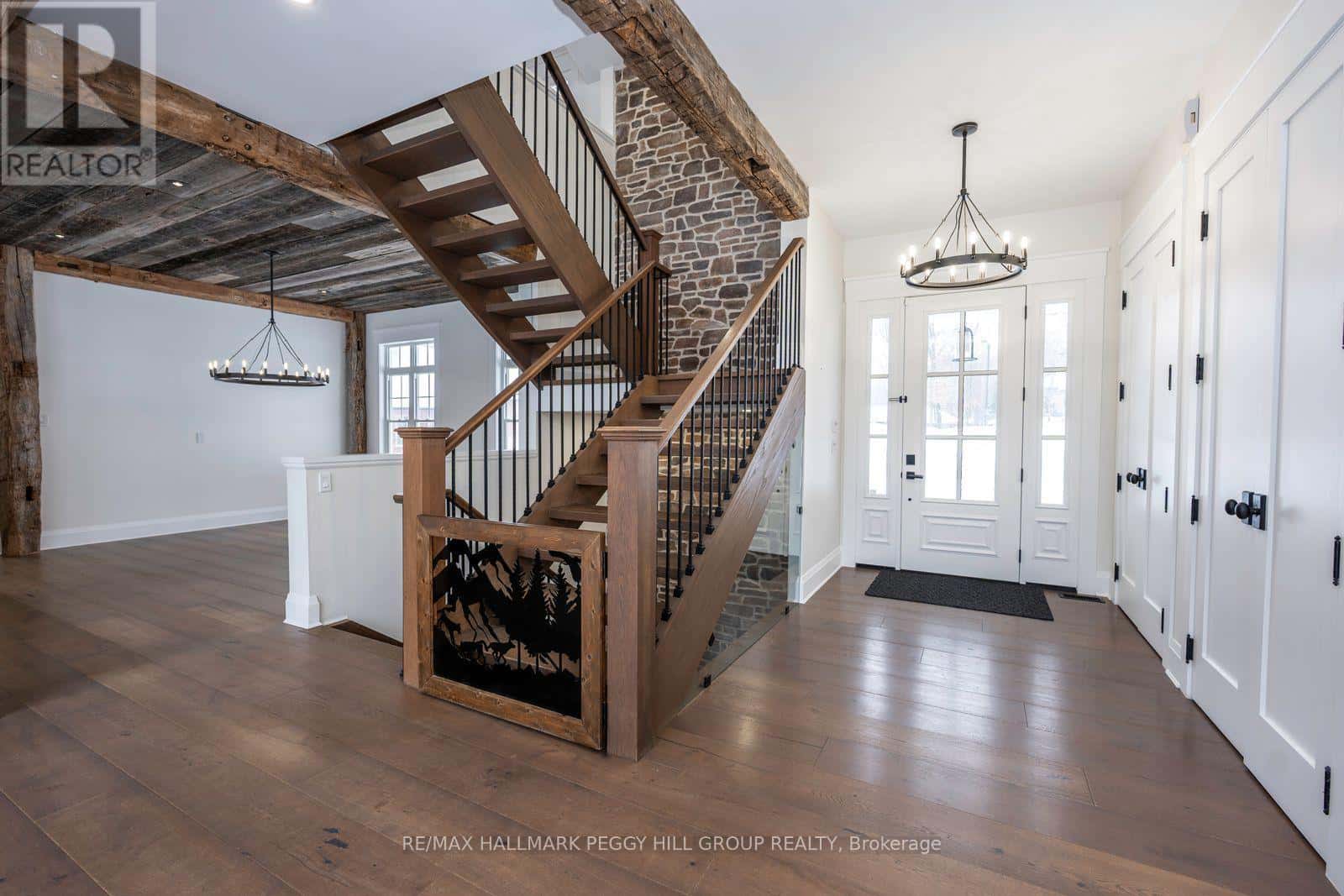 16 HERON BOULEVARD — Springwater (Snow Valley), Ontario - Photo 3 of 41