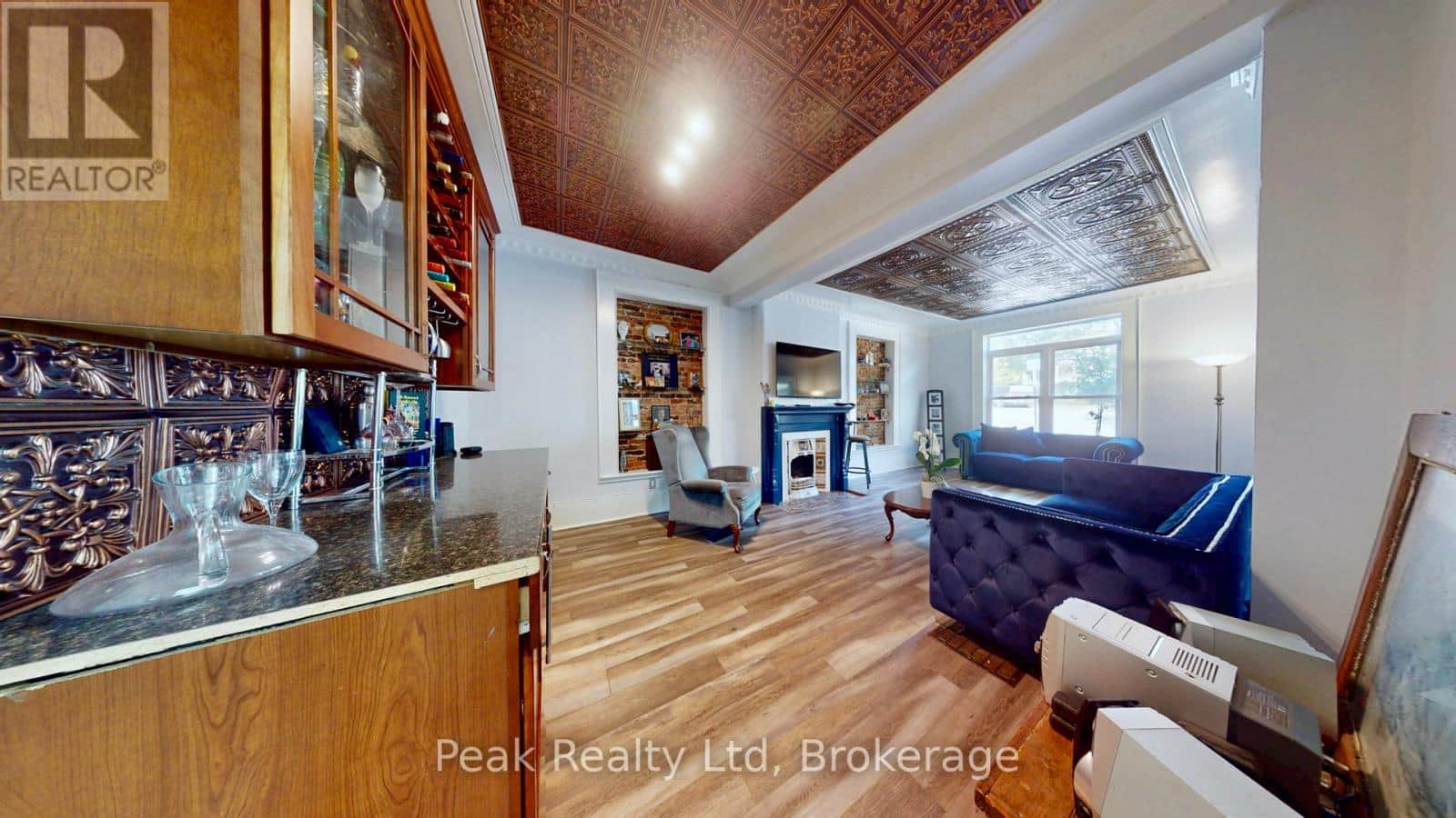 41 DOUGLAS STREET - Photo 5 of 25, Stratford, Ontario