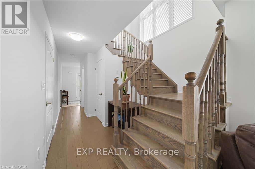 176 MACLACHLAN AVENUE — Haldimand, Ontario - Photo 4 of 27