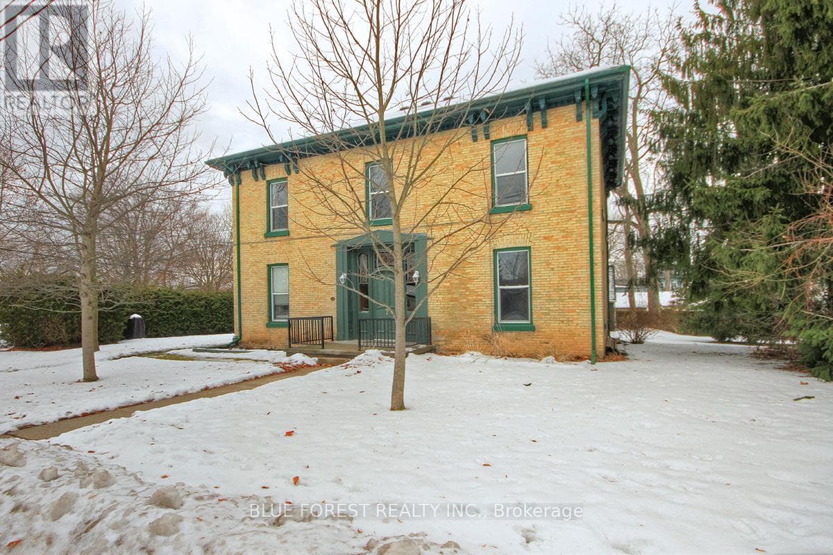 7 CHURCH STREET — St. Thomas, Ontario - Main photo