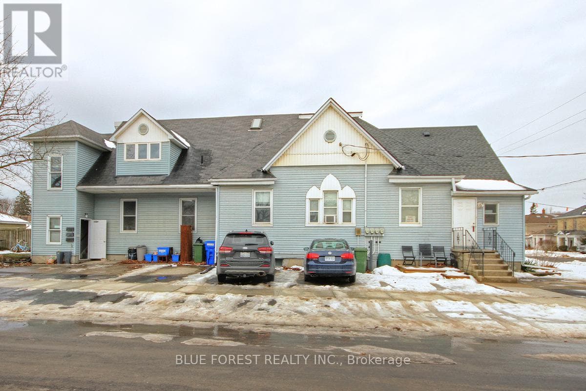 47 FOREST AVENUE — St. Thomas, Ontario - Main photo