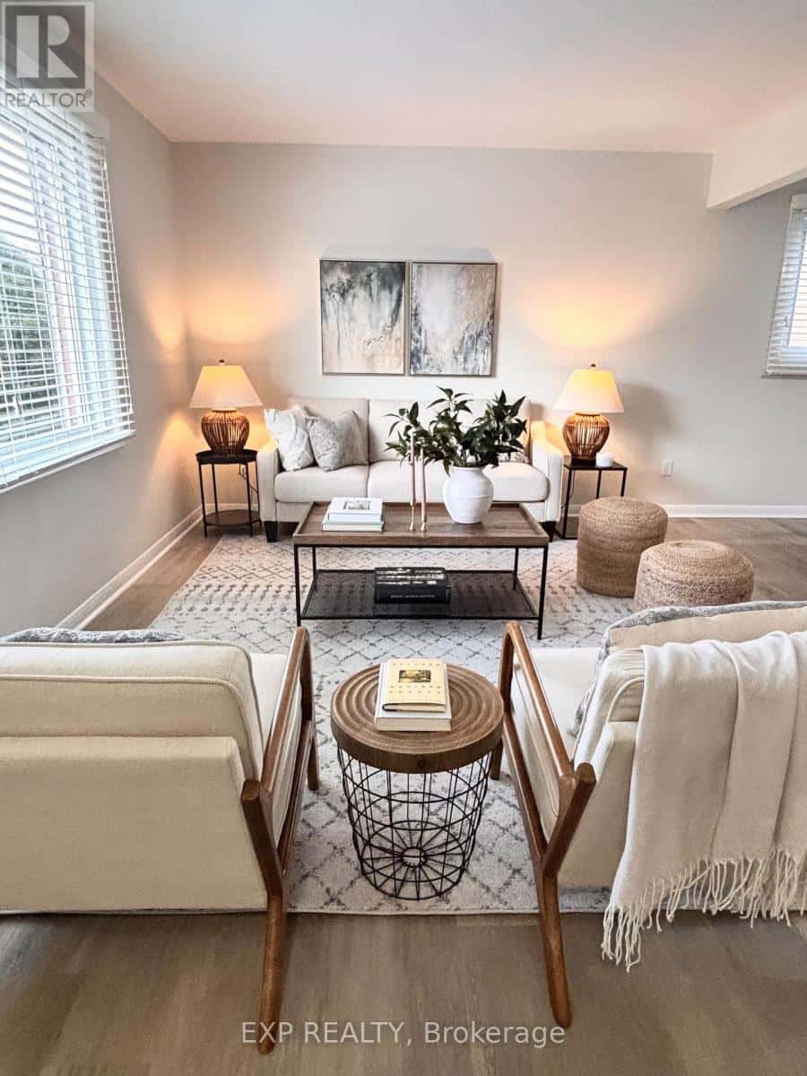 61 LARKSPUR CRESCENT — London North (North P), Ontario - Photo 4 of 25