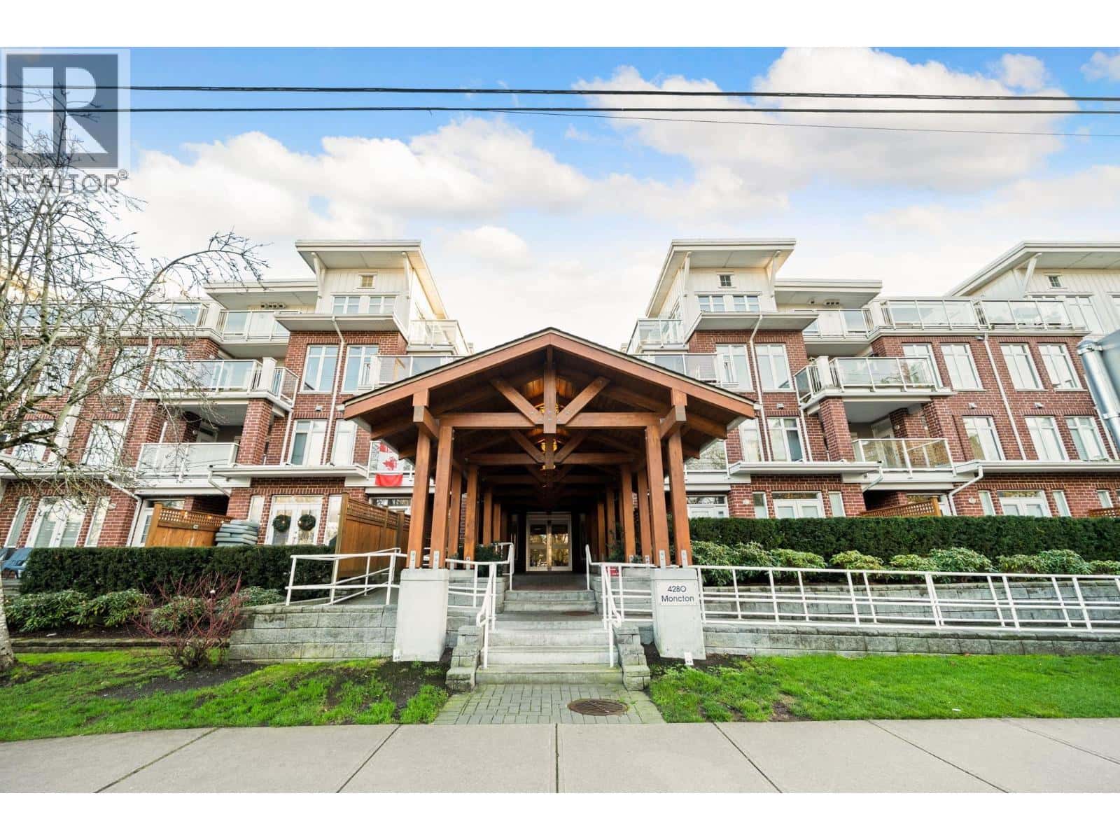 411 4280 MONCTON STREET — Richmond, British Columbia - Photo 4 of 40