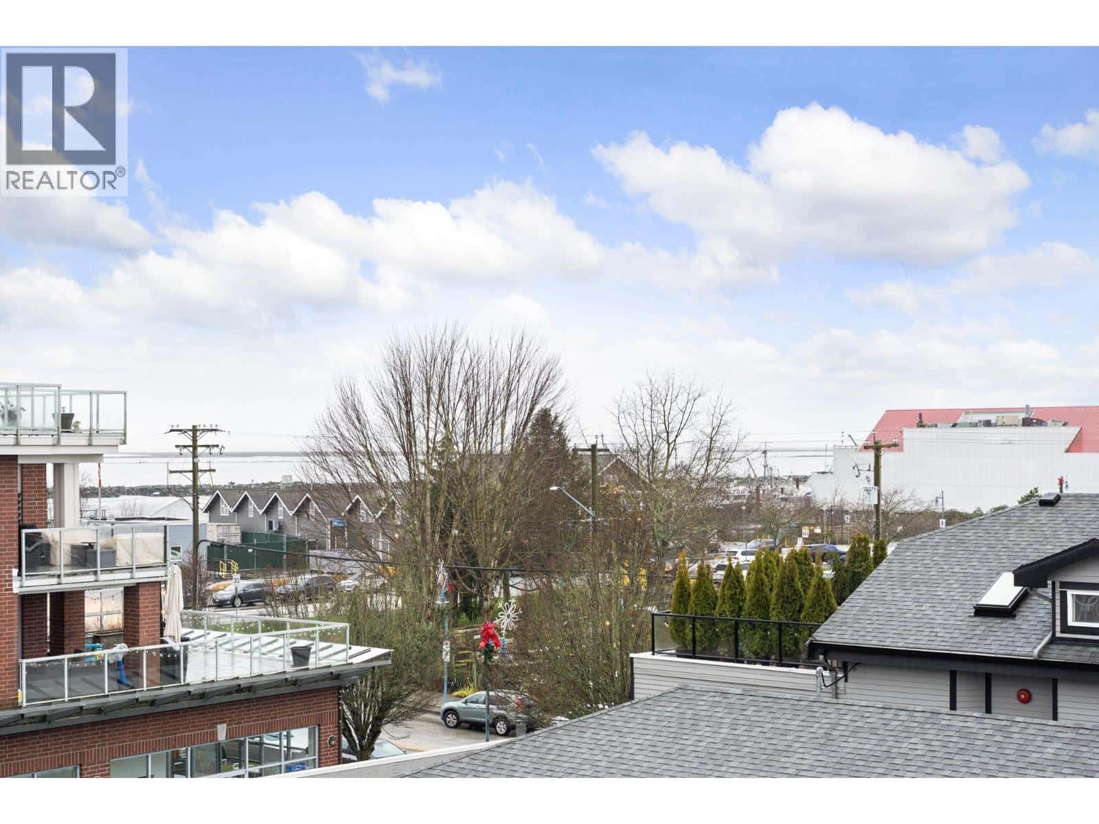 411 4280 MONCTON STREET — Richmond, British Columbia - Photo 3 of 40