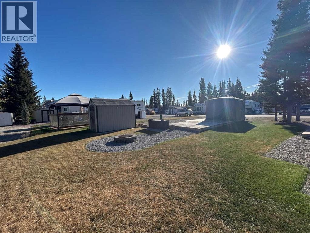 35, 32351 Range Road 55 — Rural Mountain View County, Alberta - Main photo