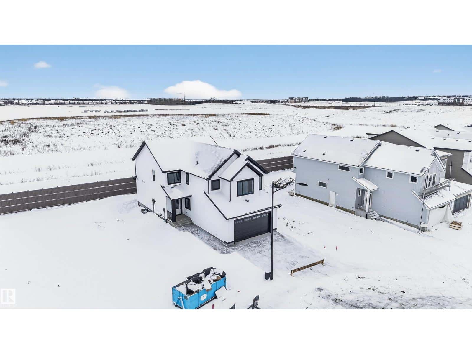 281 PATERSON LINK LI SW — Edmonton, Alberta - Photo 3 of 53