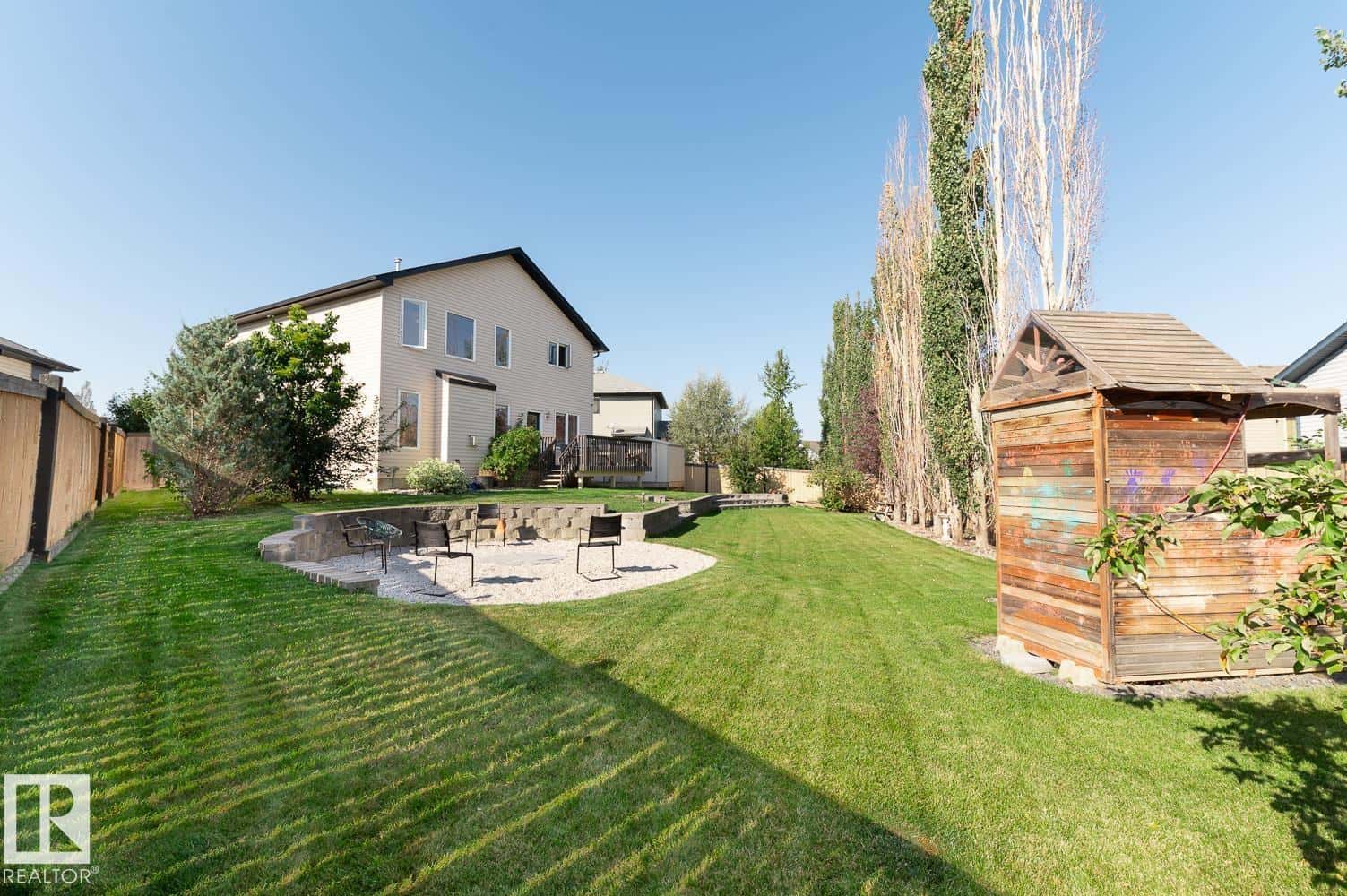 29 HANEY LD — Spruce Grove, Alberta - Photo 2 of 59