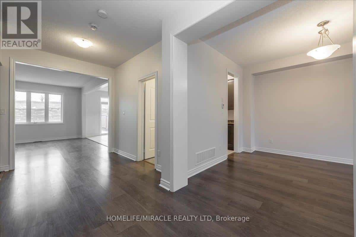 73 SUTCLIFFE WAY — New Tecumseth (Alliston), Ontario - Photo 3 of 31