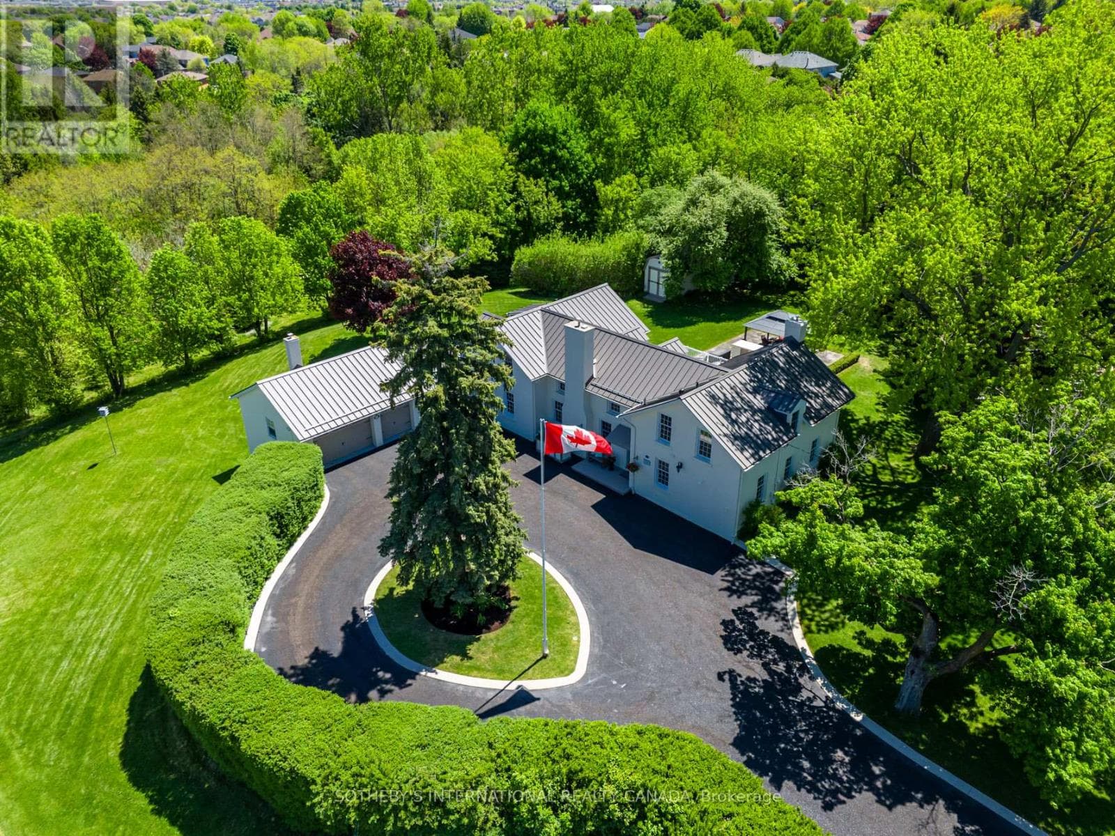 220 OLD YONGE STREET — Aurora (Aurora Village), Ontario - Main photo