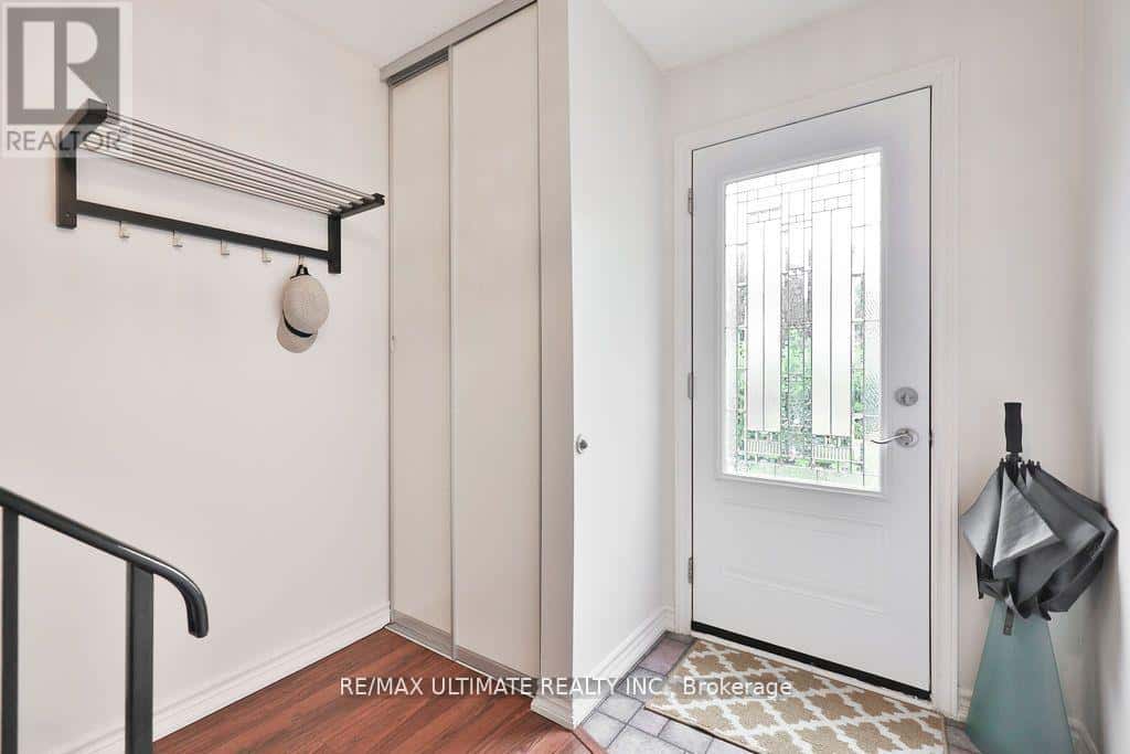 58 - 1050 SHAWNMARR ROAD — Mississauga (Port Credit), Ontario - Photo 3 of 49