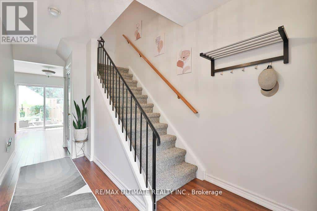 58 - 1050 SHAWNMARR ROAD — Mississauga (Port Credit), Ontario - Photo 4 of 49