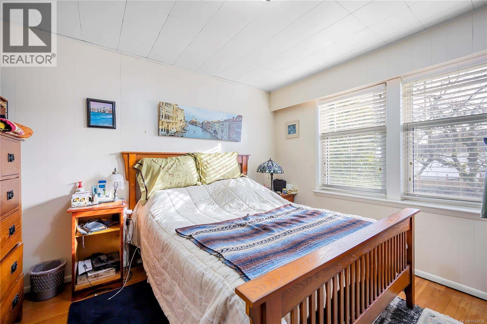 436 Kennedy St — Nanaimo, British Columbia - Photo 2 of 17