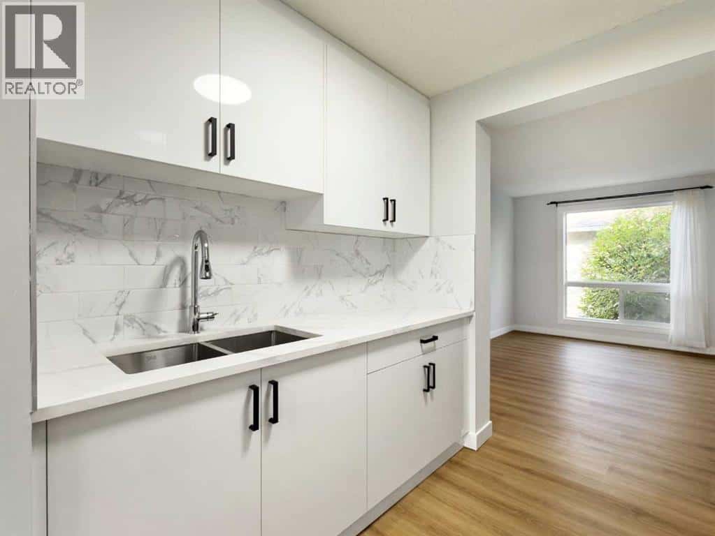 92, 6915 Ranchview Drive NW — Calgary, Alberta - Photo 2 of 22