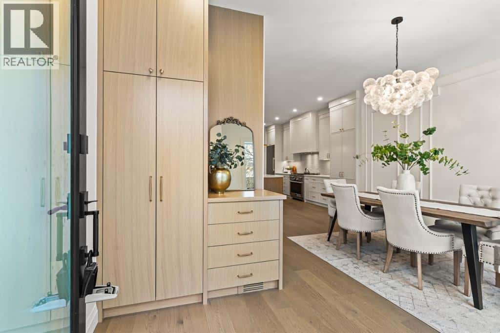 2216 12 Avenue NW — Calgary, Alberta - Photo 5 of 50