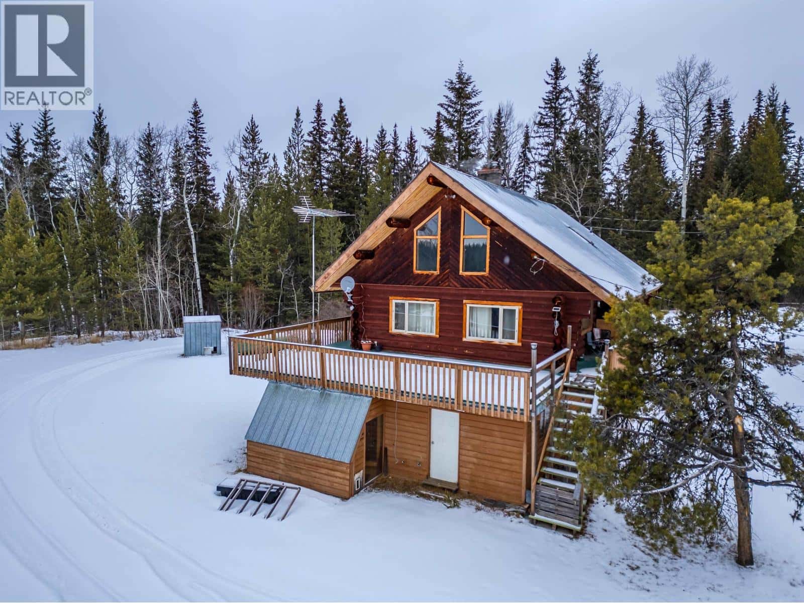 3074 SPOUT LAKE ROAD — Lac La Hache, British Columbia - Photo 2 of 40