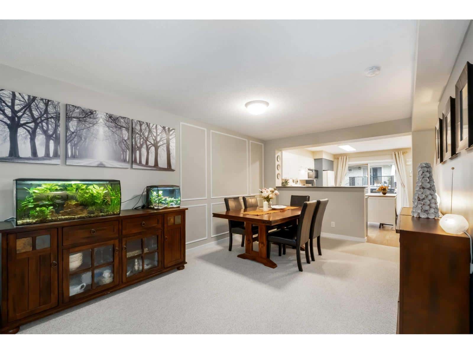 112 4401 BLAUSON BOULEVARD — Abbotsford, British Columbia - Photo 2 of 27