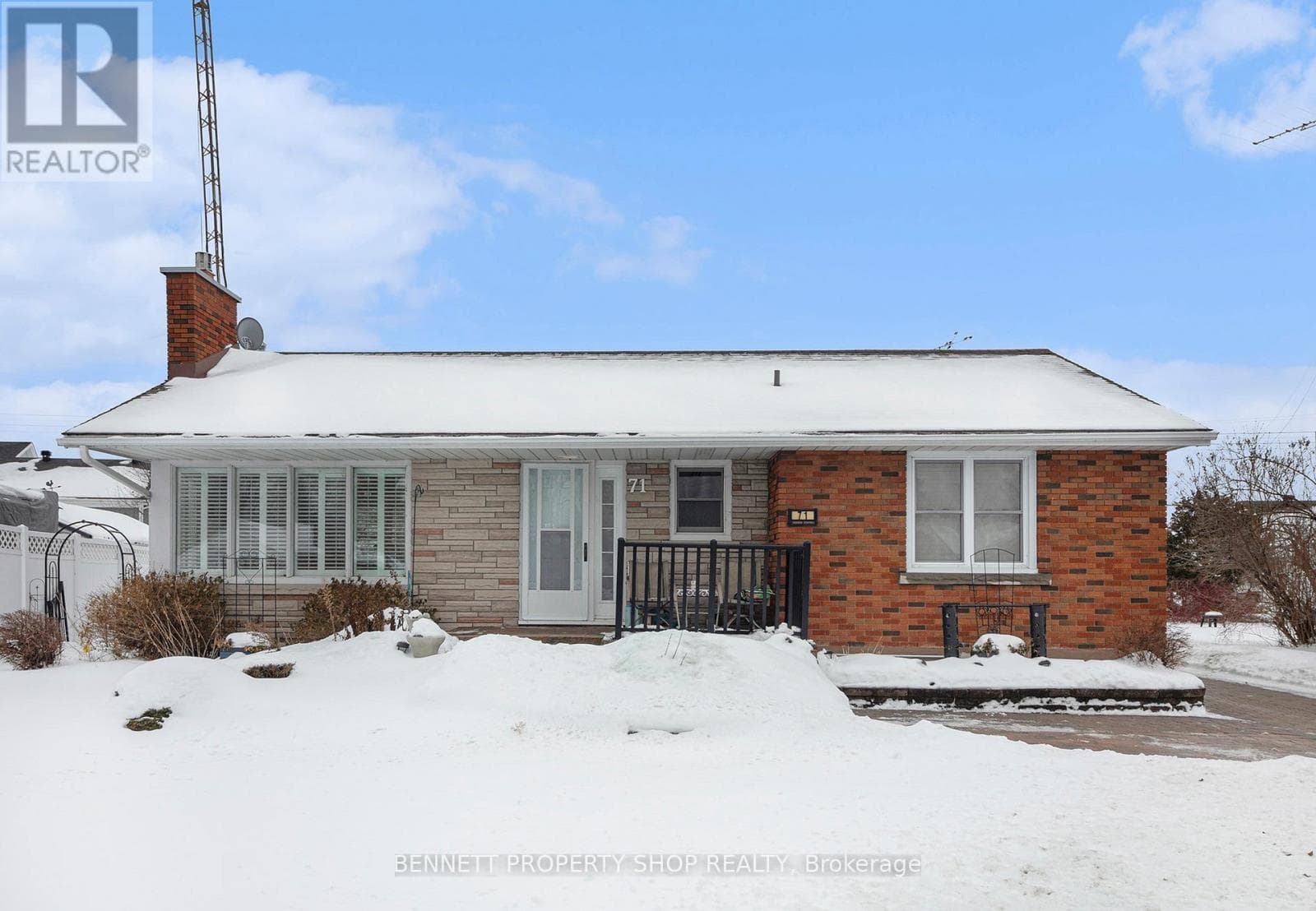 71 KYLE DRIVE — South Dundas, Ontario - Main photo