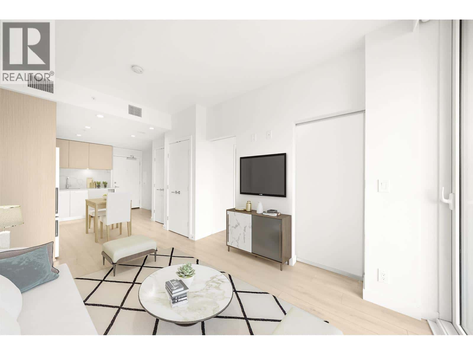 404 567 CLARKE ROAD — Coquitlam, British Columbia - Photo 4 of 28