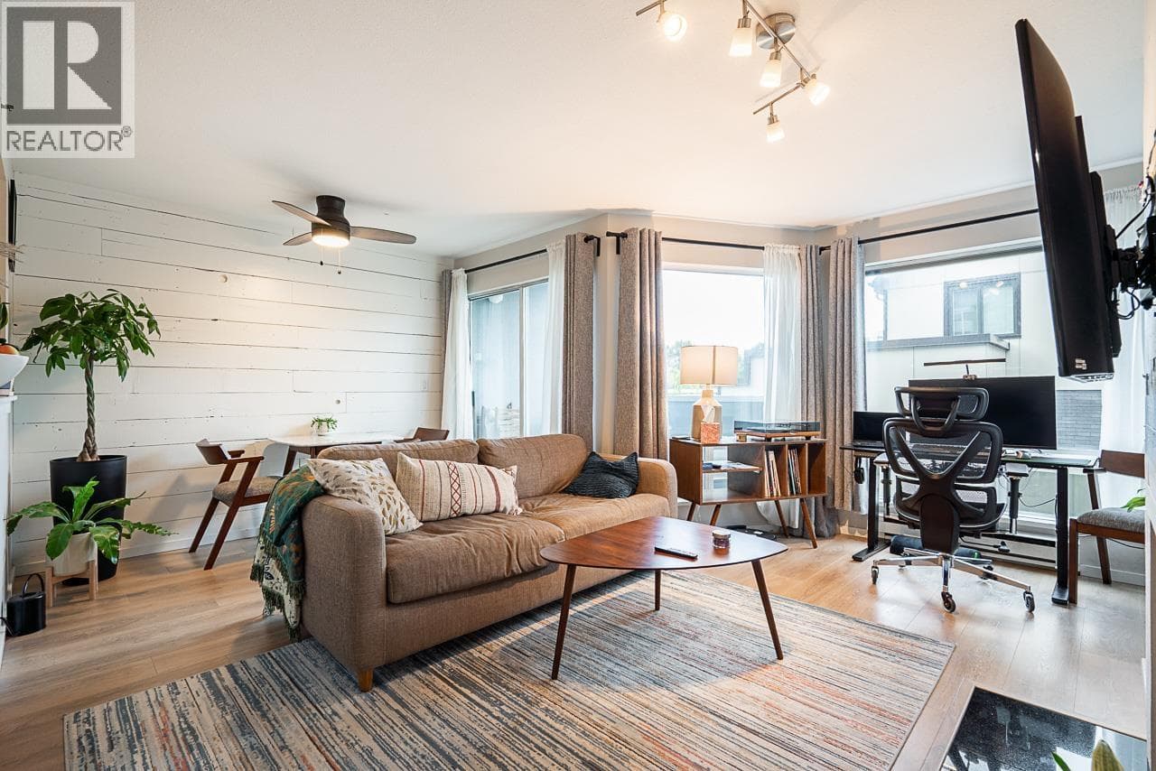 973 W 7TH AVENUE — Vancouver, British Columbia - Main photo