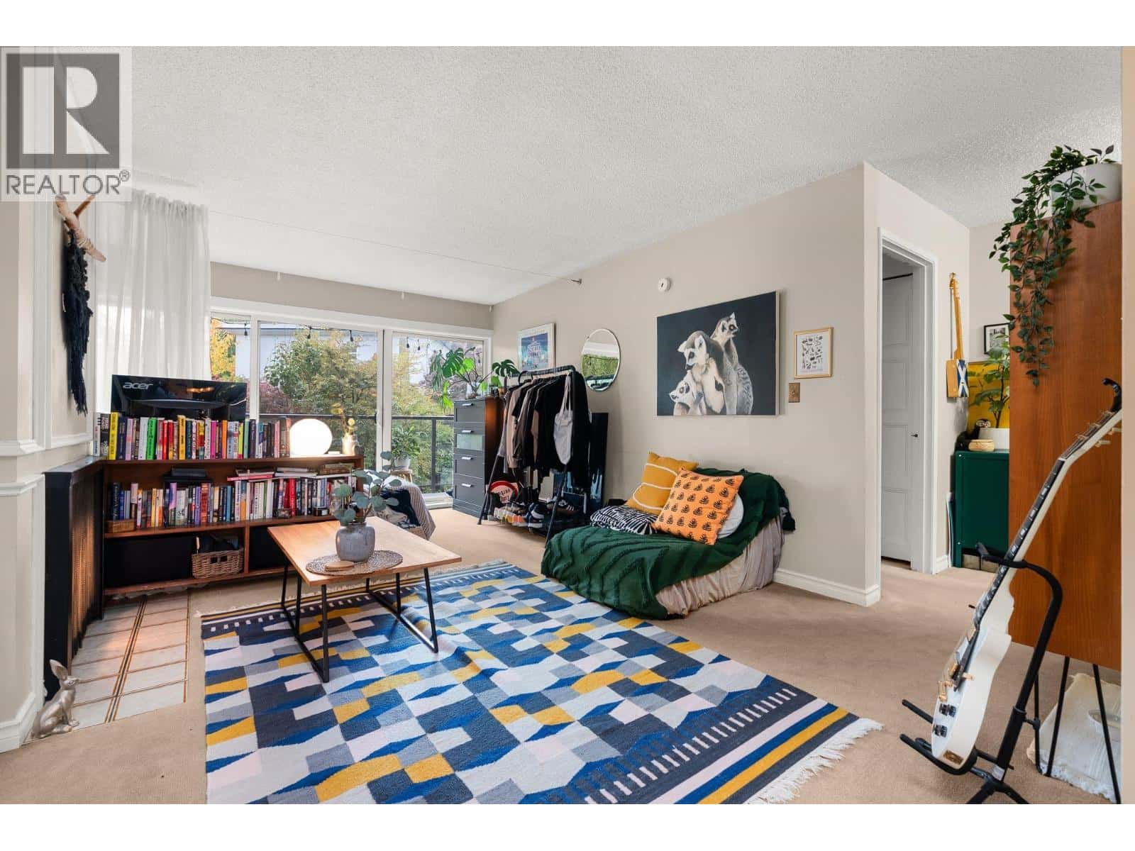 2366 WALL STREET — Vancouver, British Columbia - Photo 2 of 14