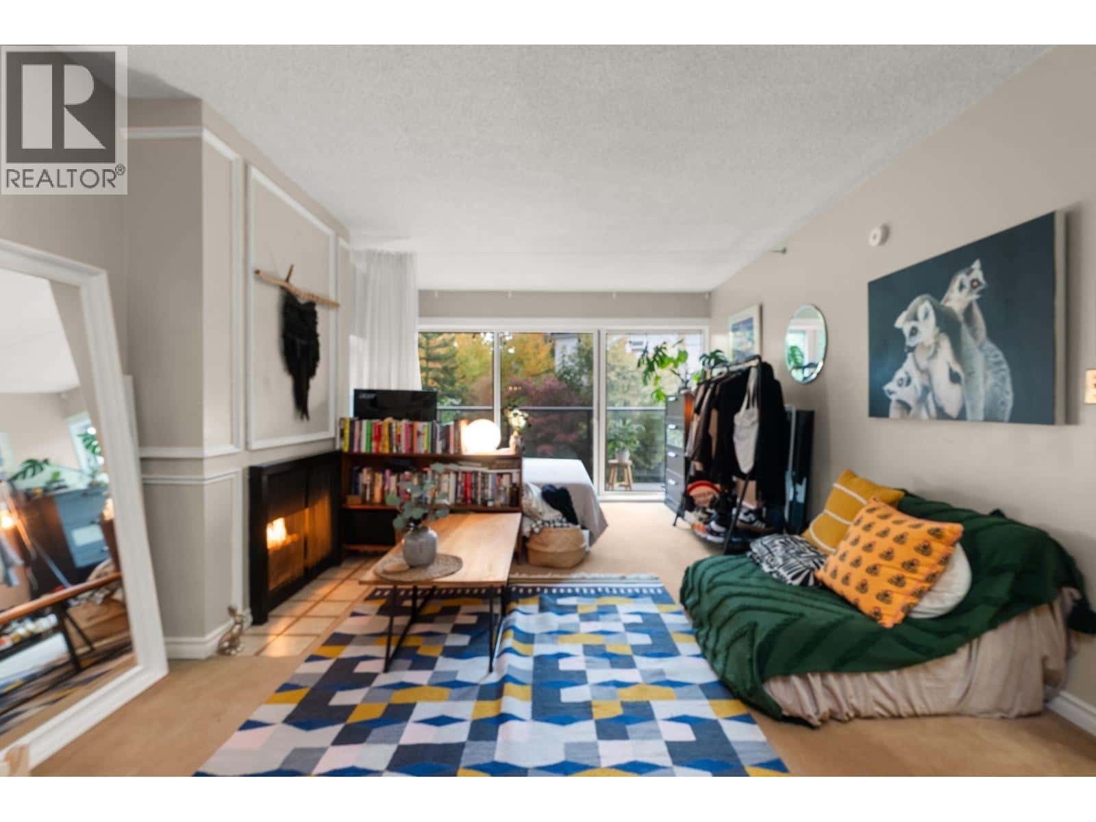 2366 WALL STREET — Vancouver, British Columbia - Photo 3 of 14