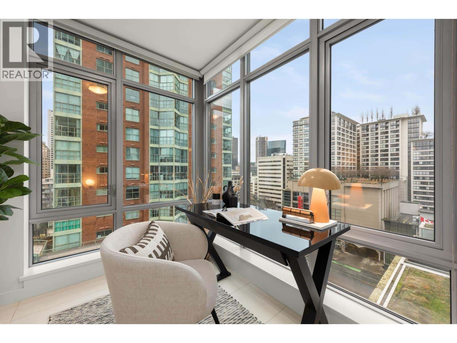 1109 1028 BARCLAY STREET — Vancouver, British Columbia - Photo 4 of 37