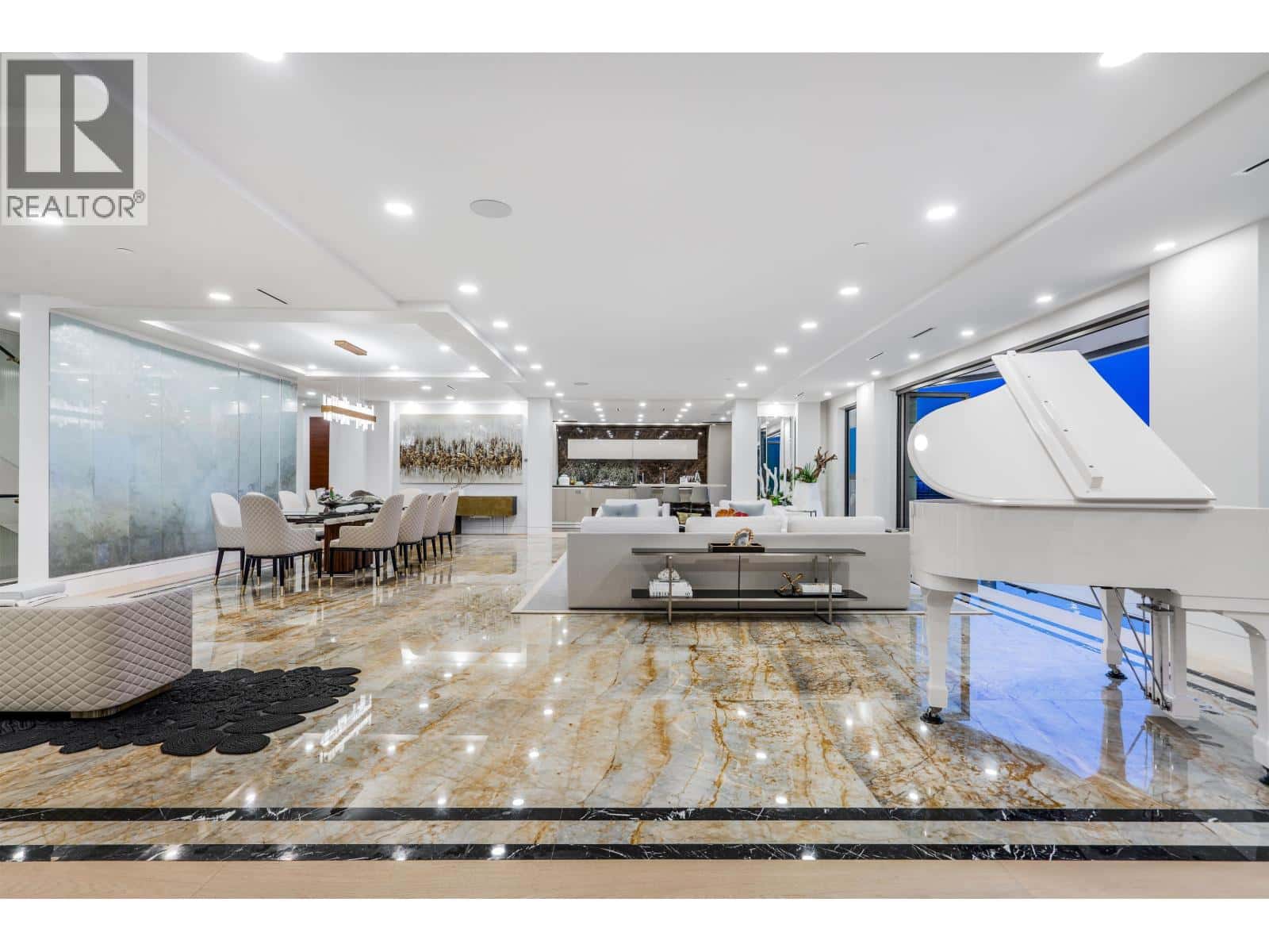 1123 CRESTLINE ROAD — West Vancouver, British Columbia - Photo 5 of 40