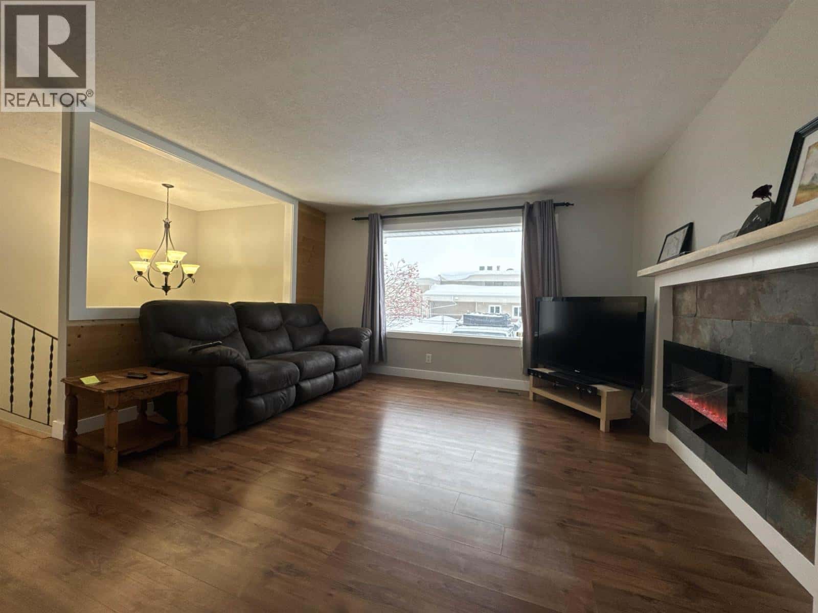 10411 105 AVENUE — Fort St. John, British Columbia - Photo 4 of 22