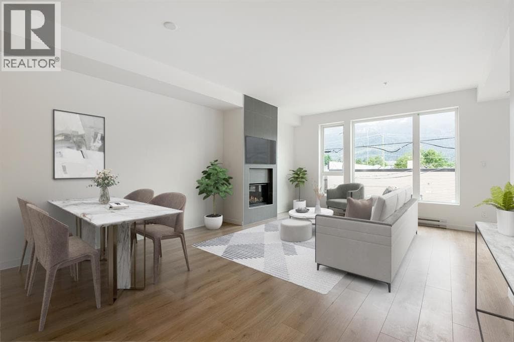 201 38165 CLEVELAND AVENUE — Squamish, British Columbia - Main photo