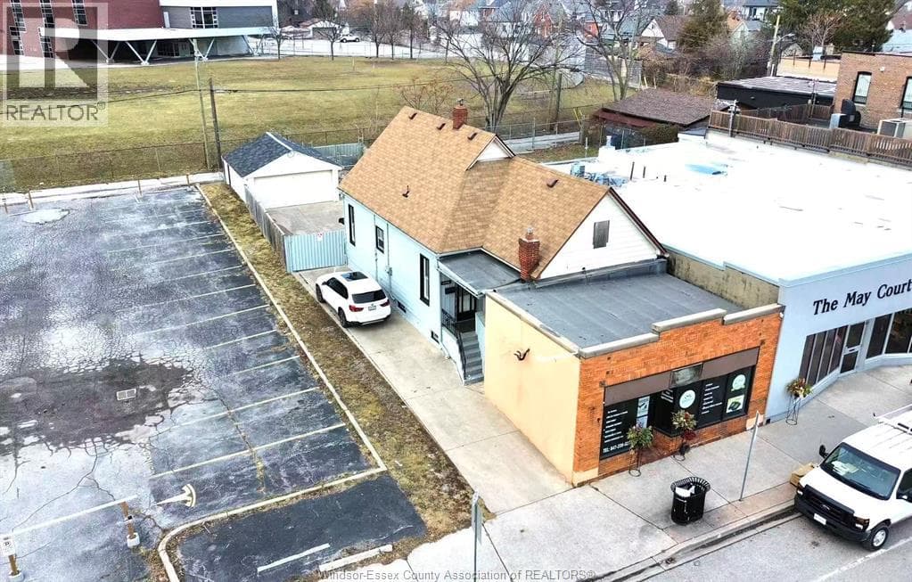 1116 WYANDOTTE East — Windsor, Ontario - Main photo
