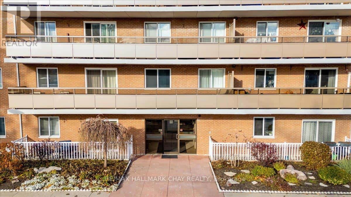 706 - 414 BLAKE STREET — Barrie (Codrington), Ontario - Photo 2 of 37