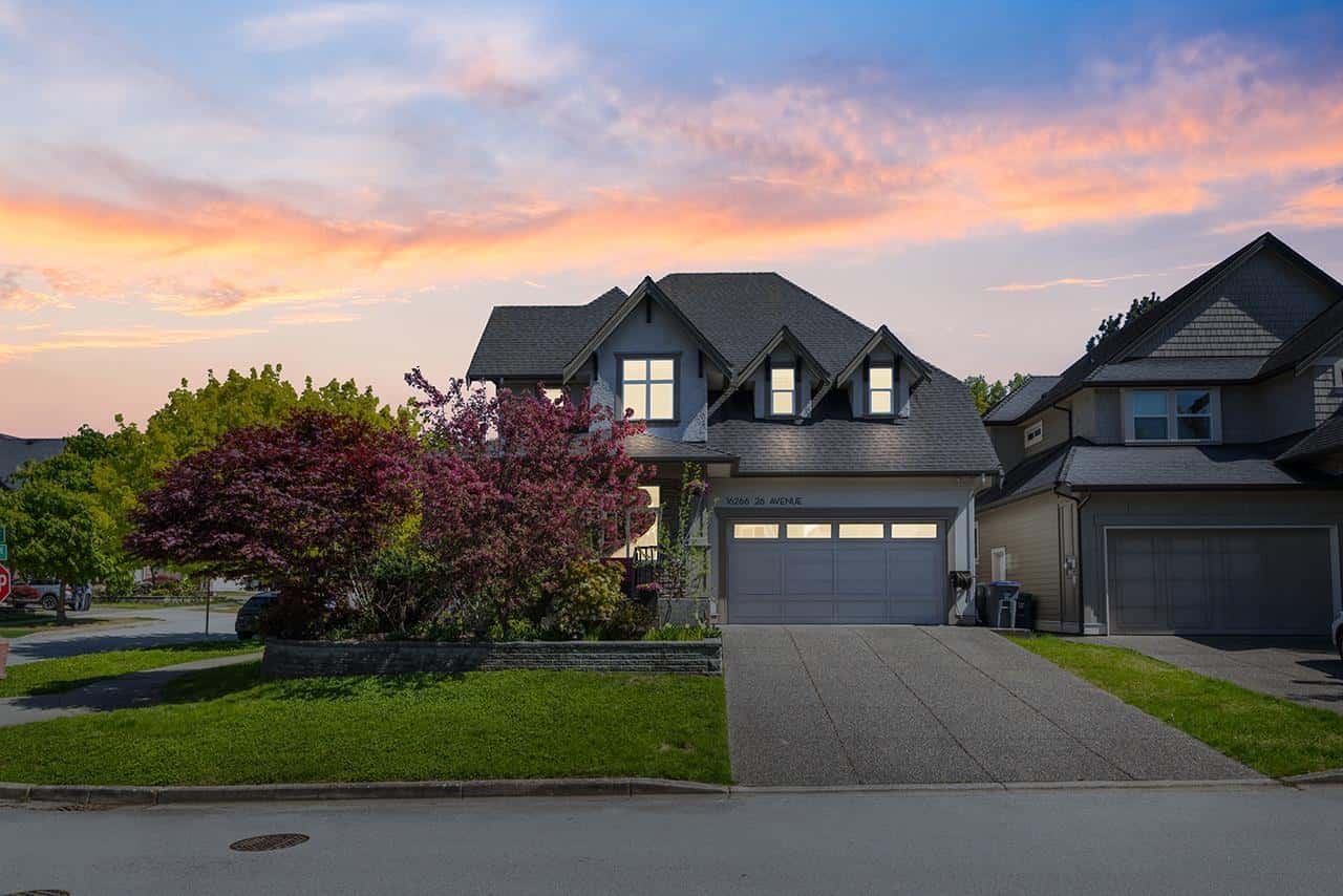 16266 26 AVENUE — Surrey, British Columbia - Photo 2 of 40