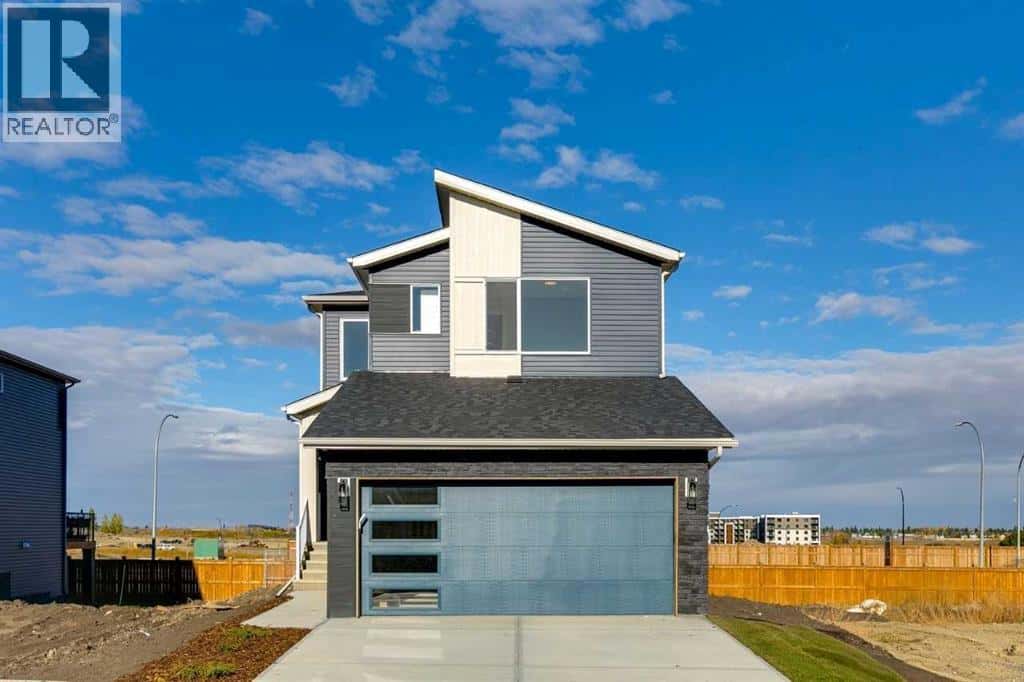 140 Belmont Place SW — Calgary, Alberta - Photo 2 of 9