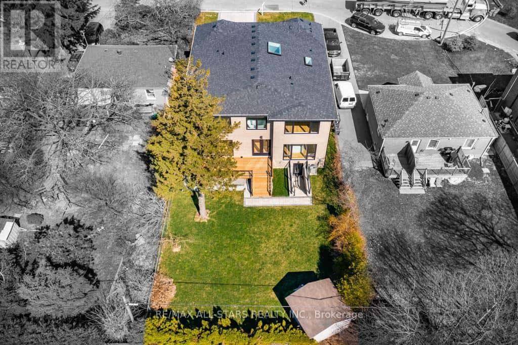 93 CREE AVENUE — Toronto (Cliffcrest), Ontario - Photo 5 of 50