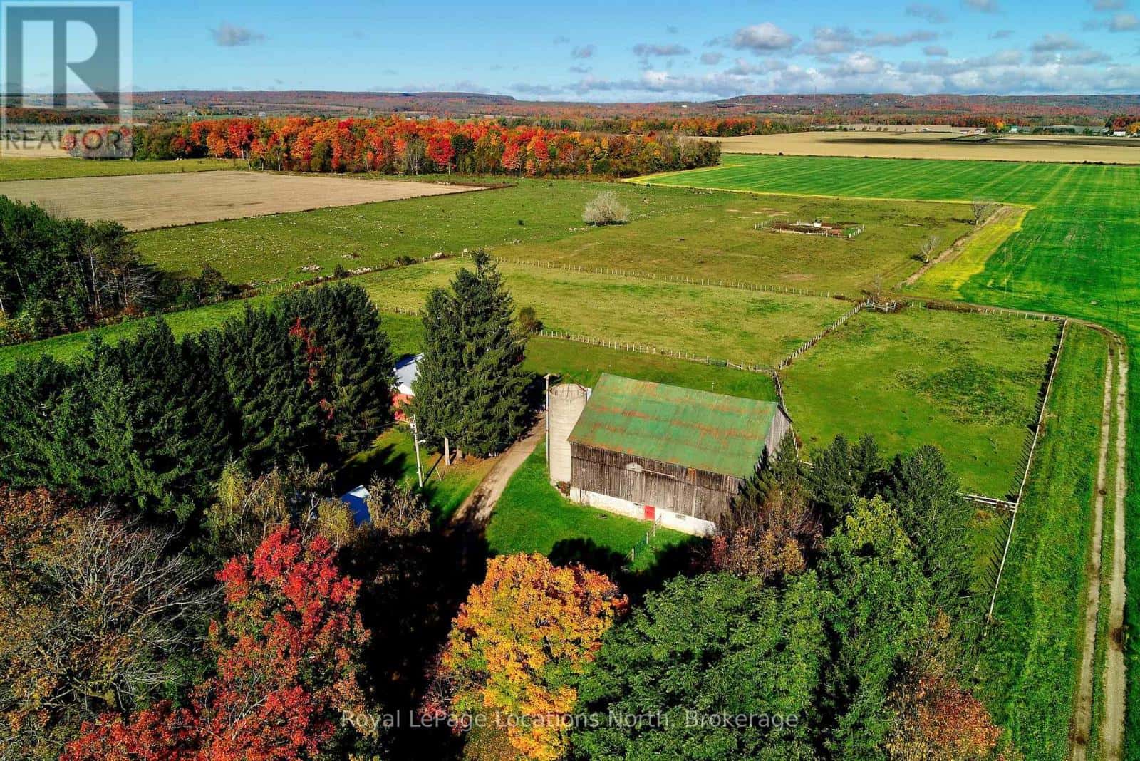 145693 12 GREY ROAD — Meaford, Ontario - Photo 2 of 26
