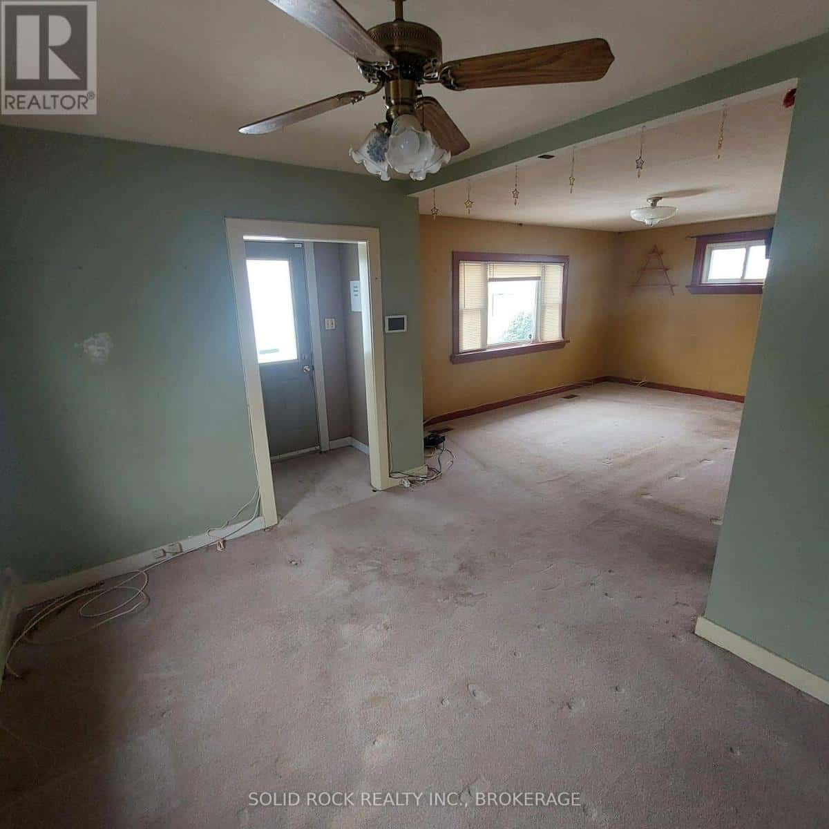 7 ORCHARD DRIVE — Belleville (Belleville Ward), Ontario - Photo 3 of 24