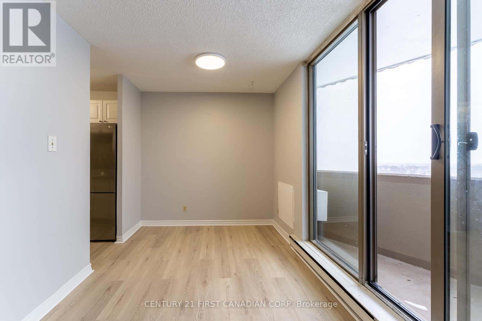 1002 - 1103 JALNA BOULEVARD — London South (South X), Ontario - Photo 5 of 27