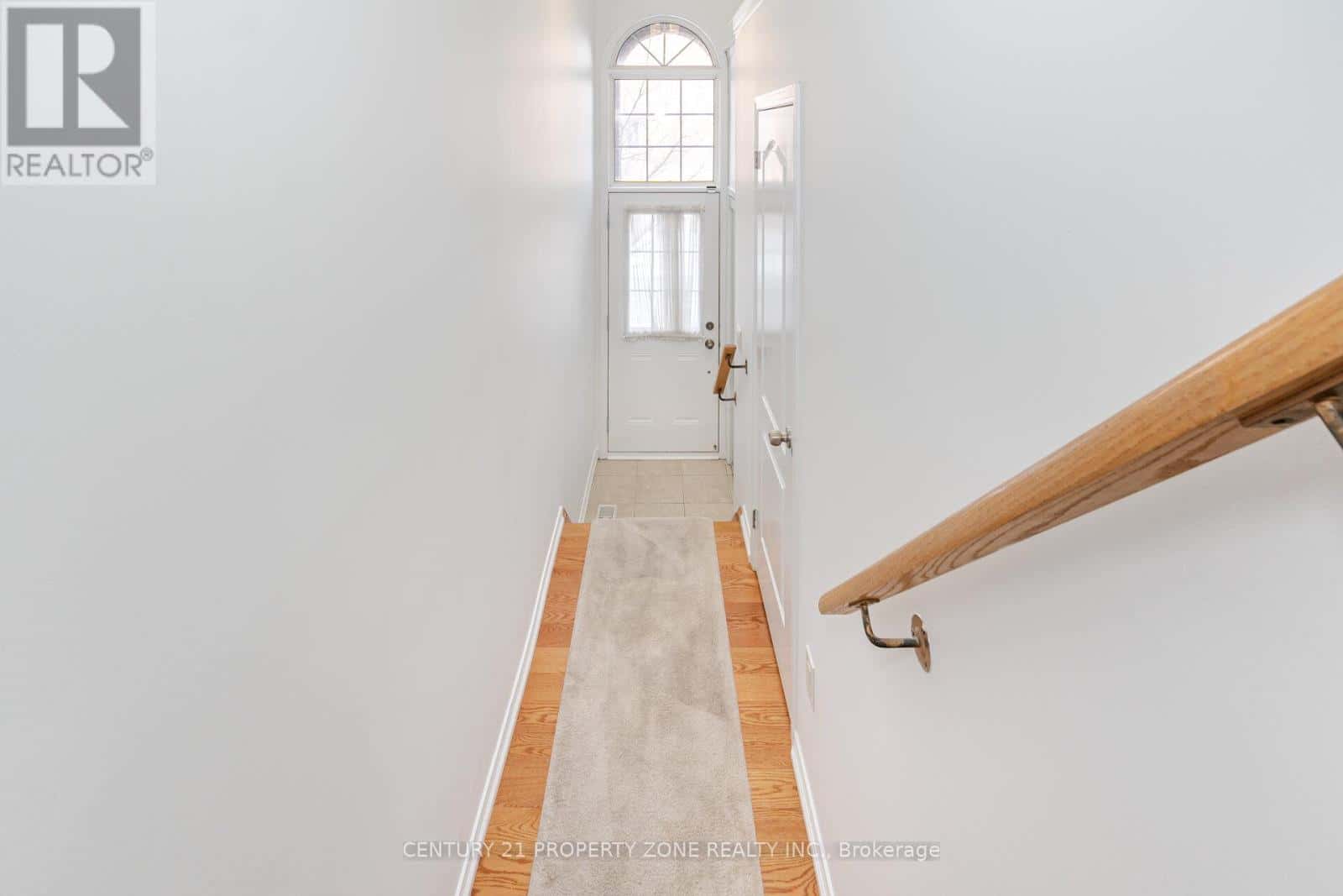 7186 TRIUMPH LANE — Mississauga (Lisgar), Ontario - Photo 5 of 43