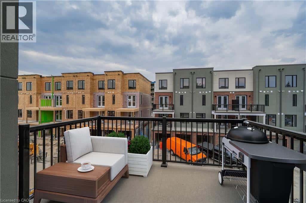 99 ROGER Street Unit# 8 — Waterloo, Ontario - Photo 5 of 43