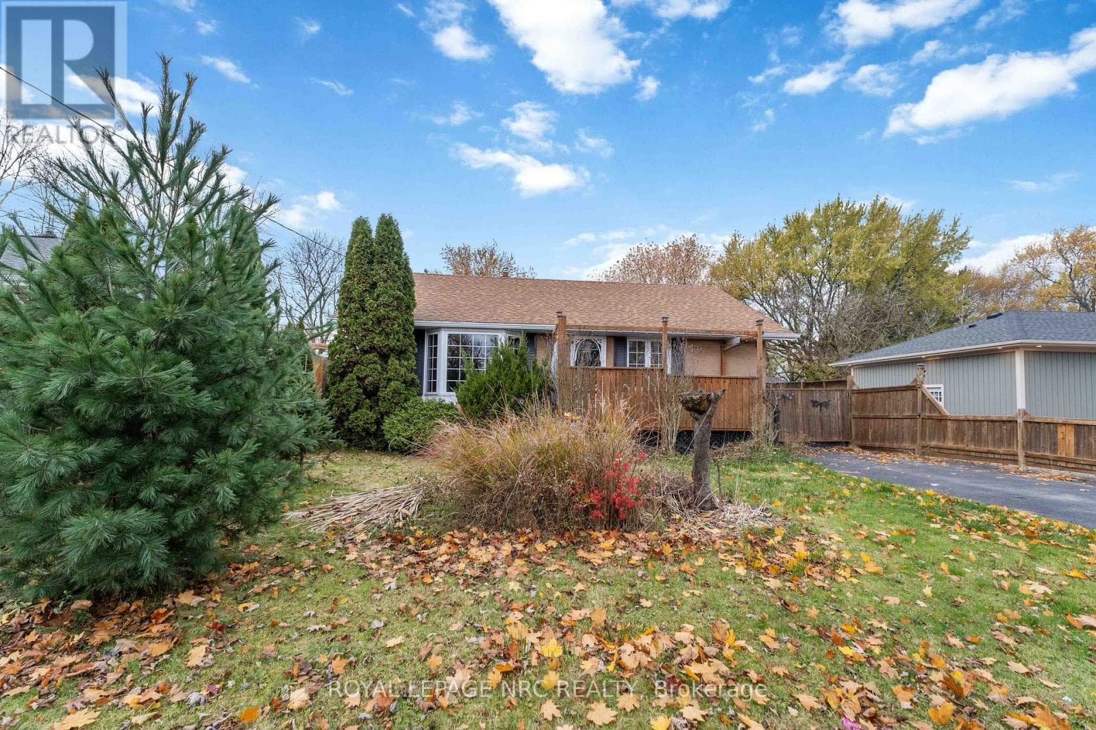 23 VERNE AVENUE — Welland (Broadway), Ontario - Main photo