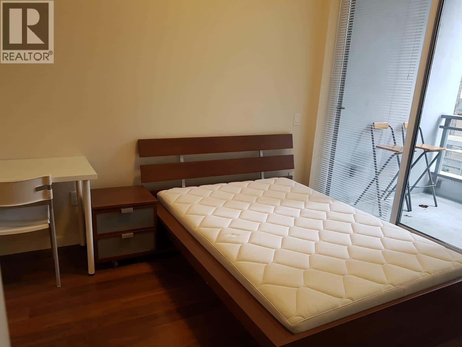 412 1205 HOWE STREET — Vancouver, British Columbia - Photo 5 of 13