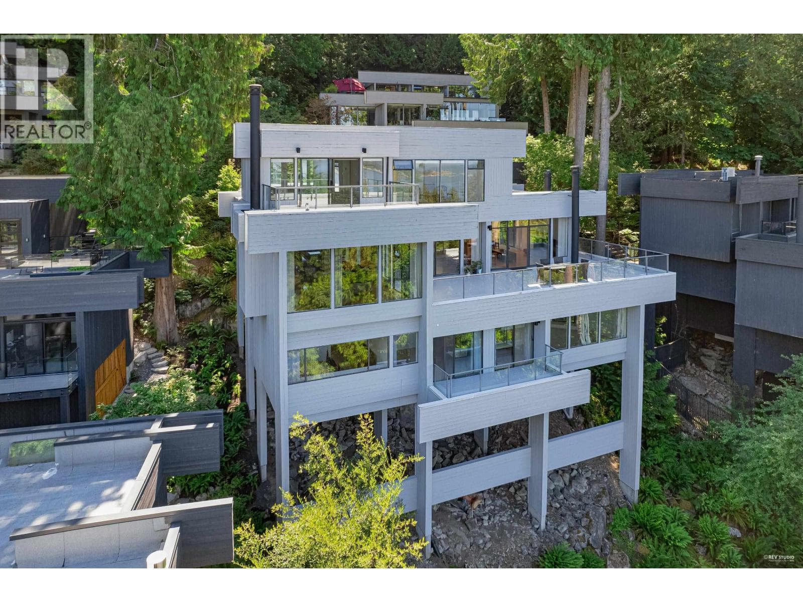 5317 MONTIVERDI PLACE — West Vancouver, British Columbia - Main photo