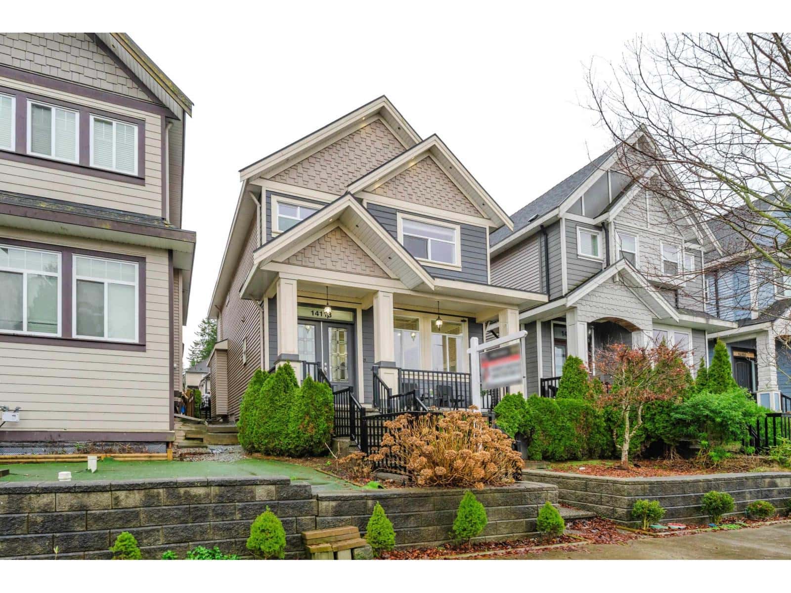 14118 60A AVENUE — Surrey, British Columbia - Photo 3 of 40