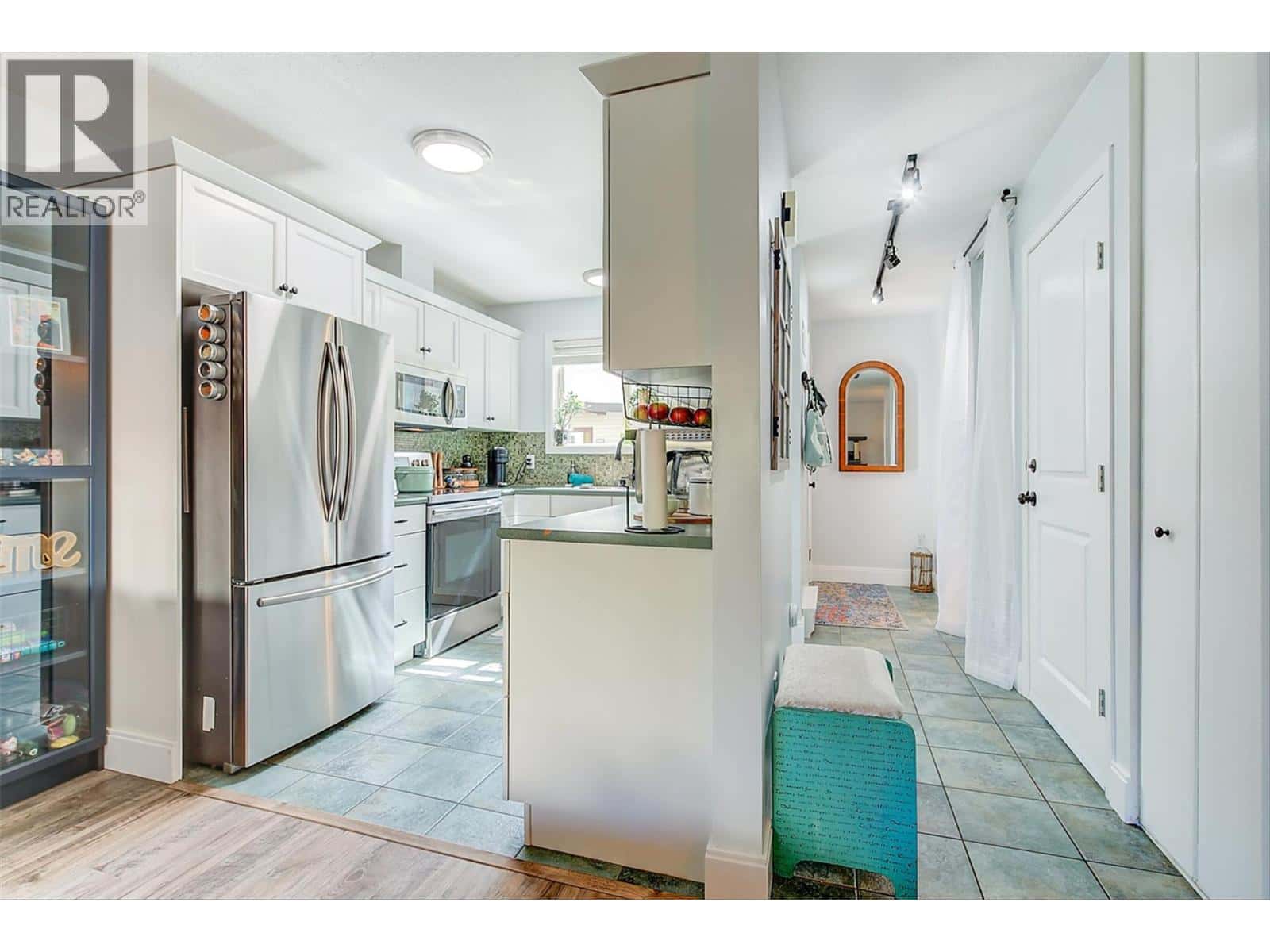 315 Primrose Road Unit# 205 — Kelowna, British Columbia - Photo 5 of 36