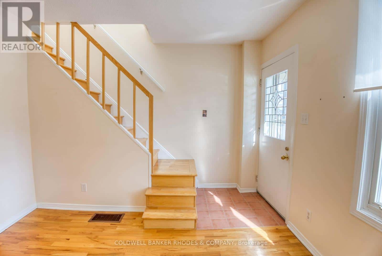 129 ELM STREET — Ottawa, Ontario - Photo 5 of 31