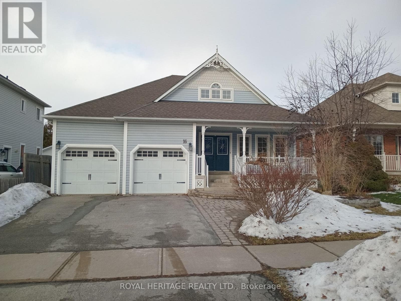 16 CORRIDALE AVENUE — Whitby (Brooklin), Ontario - Main photo