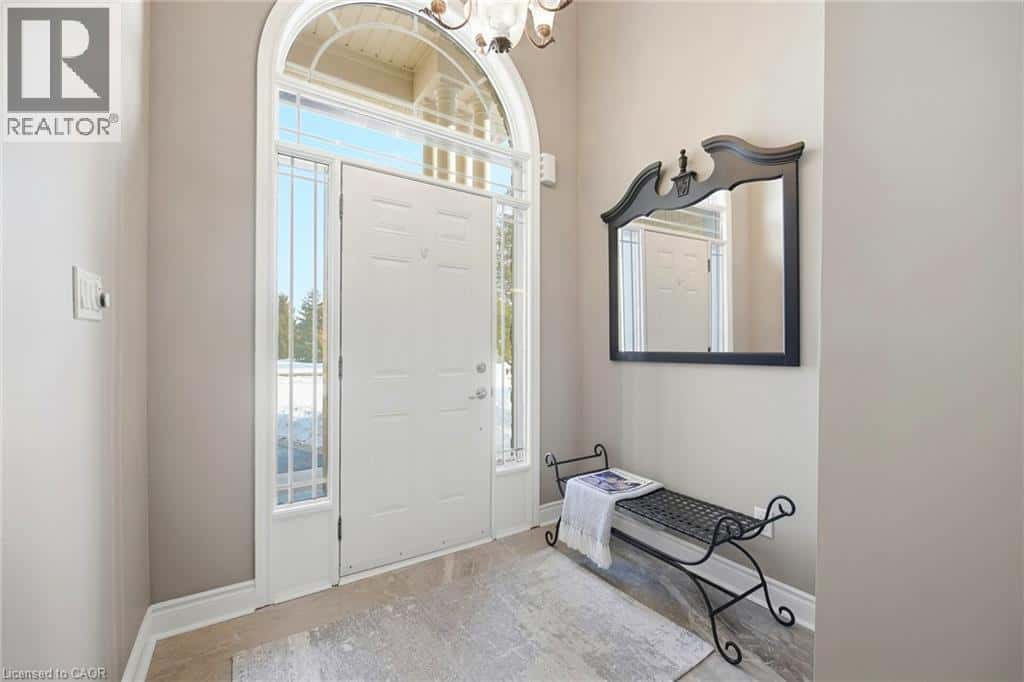 47 BROOKHAVEN Crescent — East Garafraxa, Ontario - Photo 5 of 50