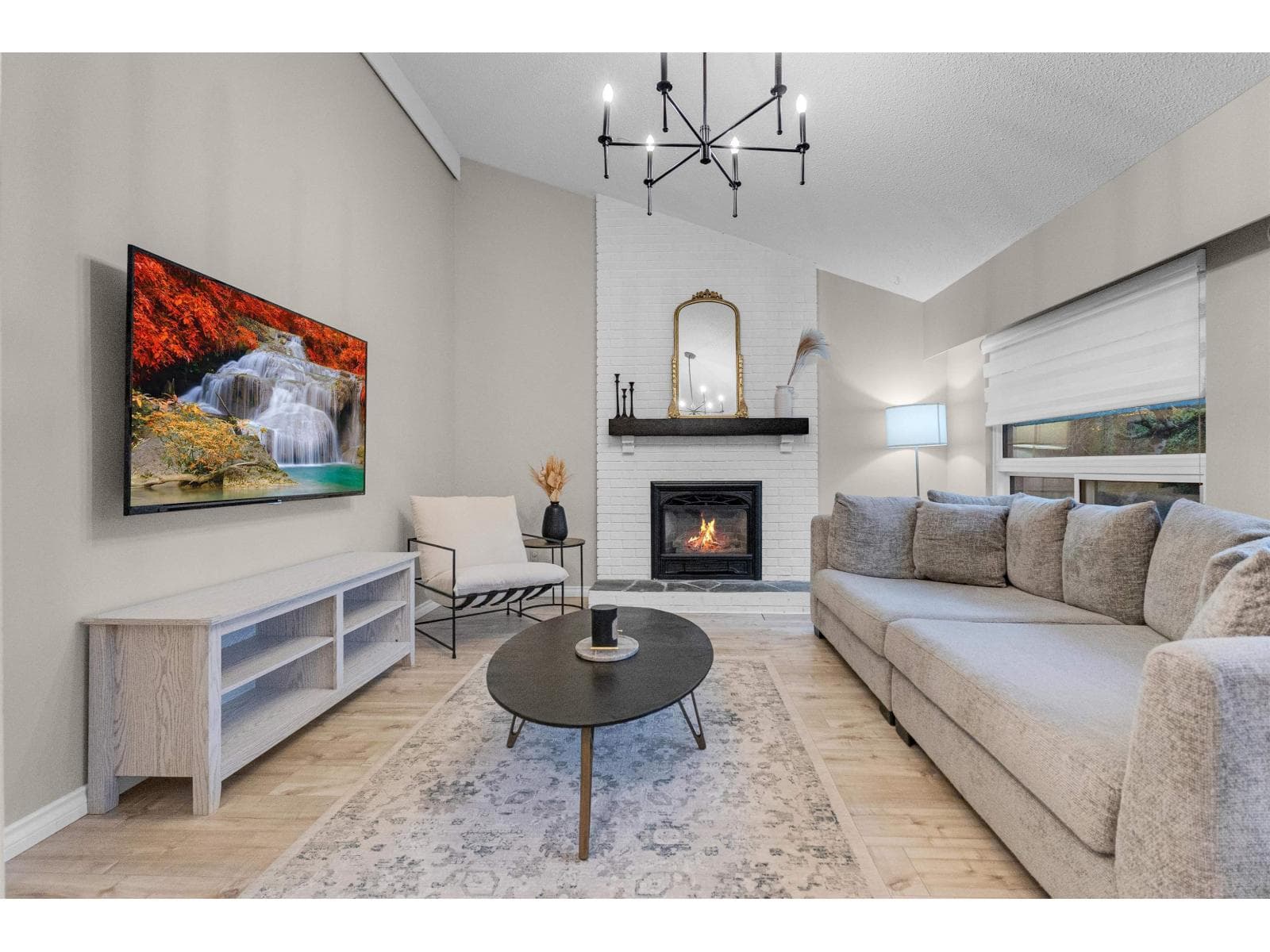 11585 ROYAL CRESCENT — Surrey, British Columbia - Main photo