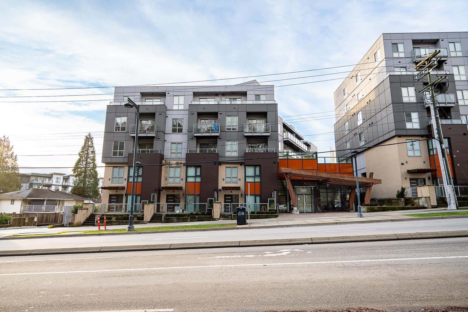 107 9689 140 STREET — Surrey, British Columbia - Photo 2 of 26